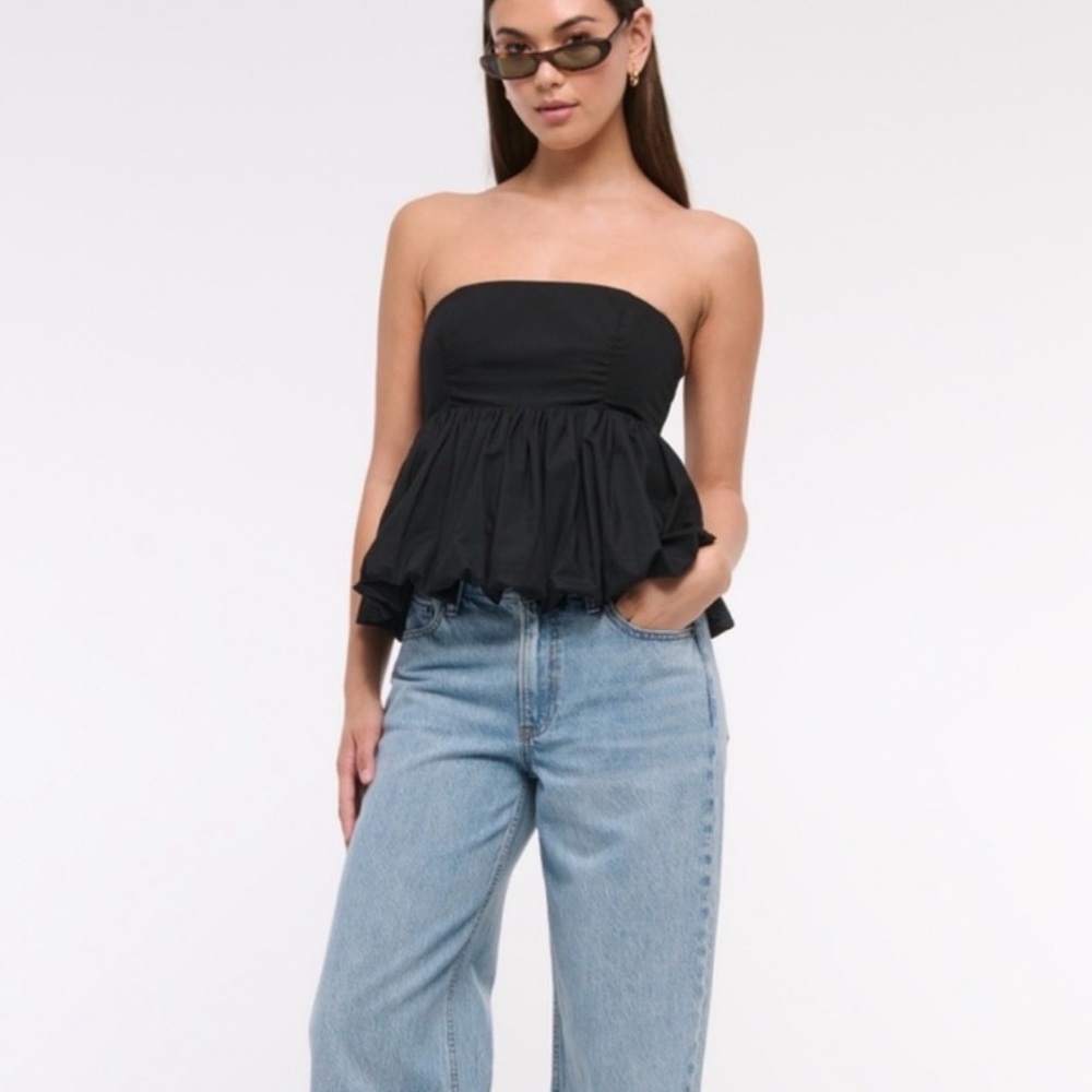 Abercrombie & Fitch Bubblehem Black Top - Picture 4 of 7
